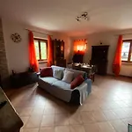 La Casa Nel Bosco Tatil Evi