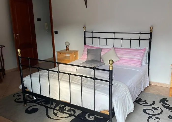 بيت للعطل La Casa Nel Bosco